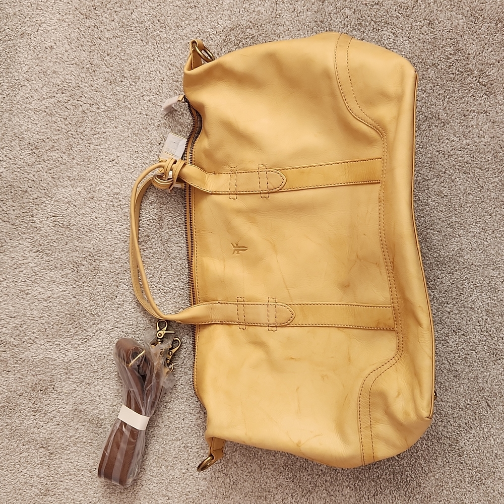 Frye Duffel NWOT